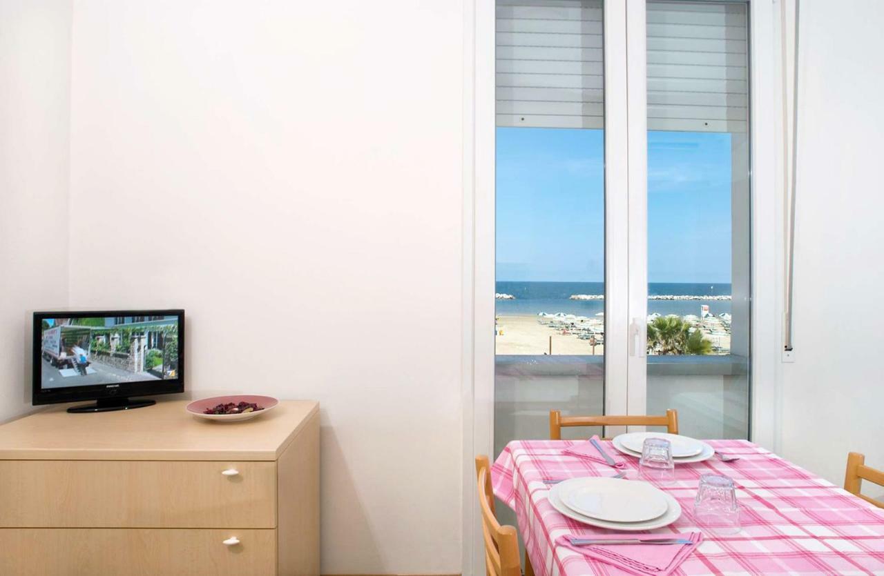 Sun Beach Residence Rimini Exterior photo