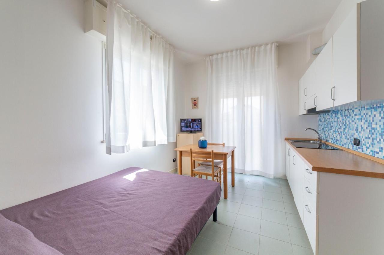 Sun Beach Residence Rimini Exterior photo
